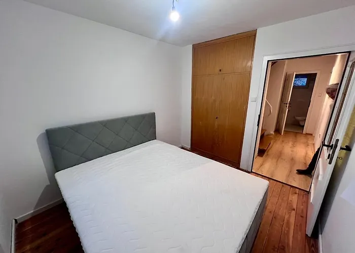 Salzburg Family & Business House * Hagenau